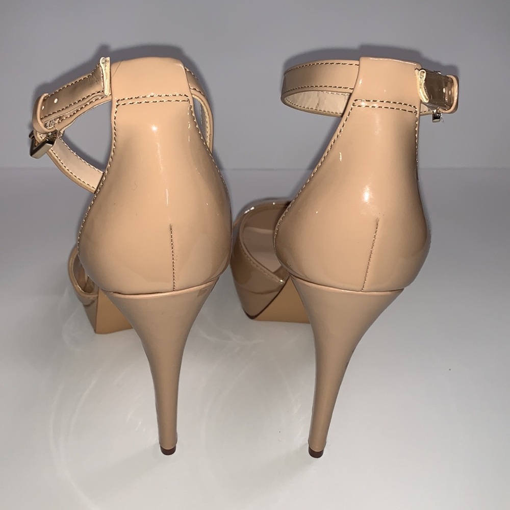 Women’s NINE WEST Nude Pencil Heels - Picture 5 of 6